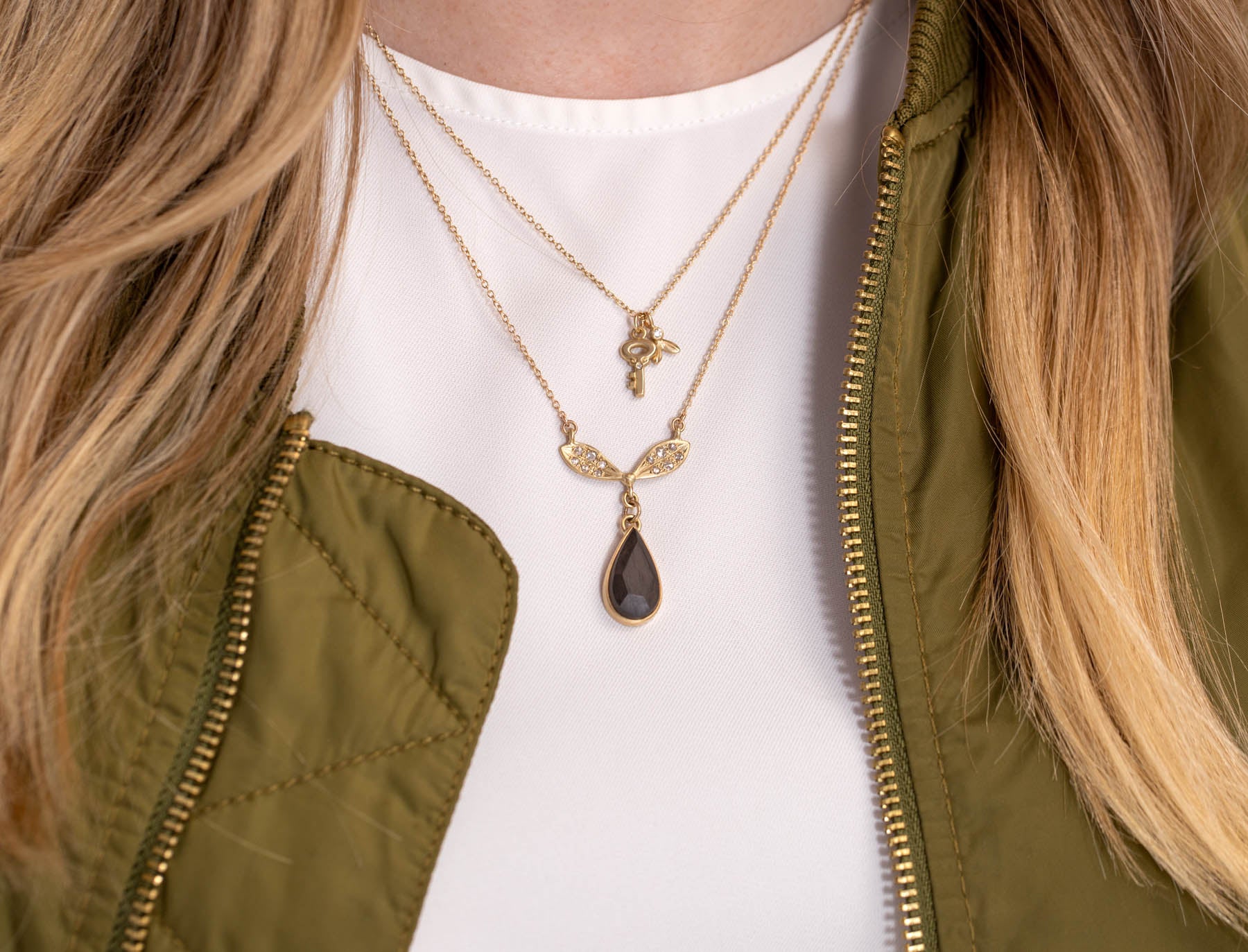 Olive and Arch Ebony Drop Pendant