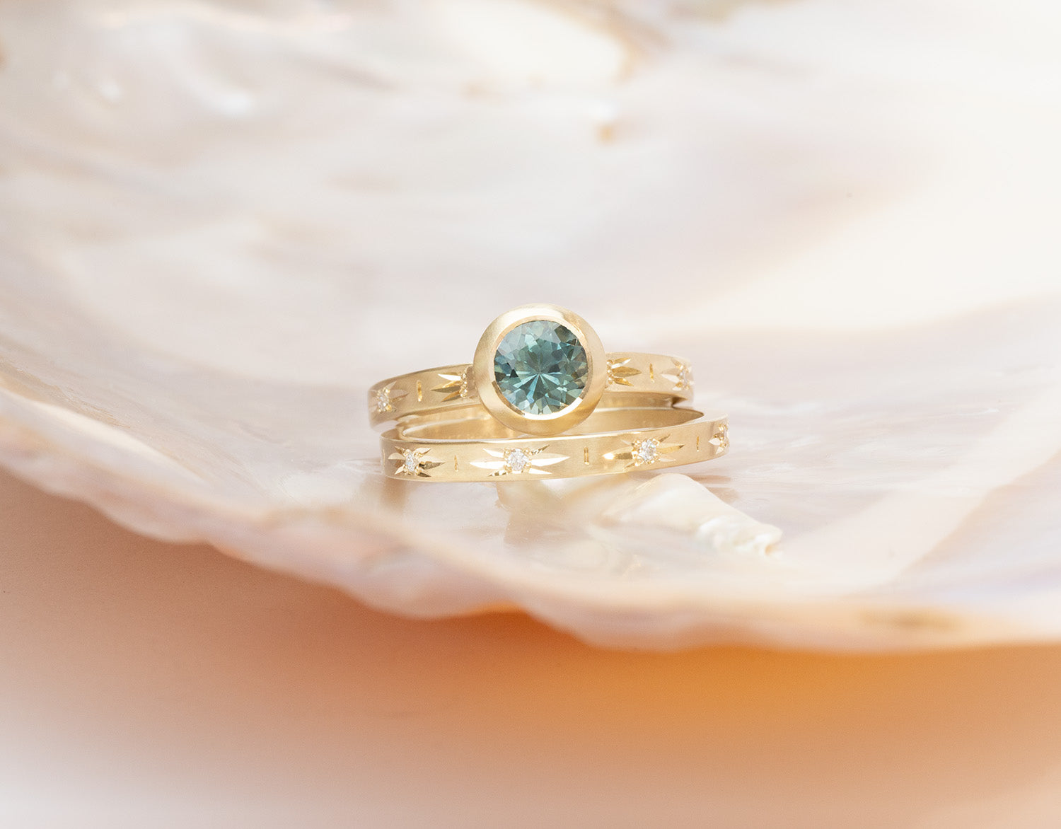 Luna Solitaire 1.24ct. Teal Montana Sapphire